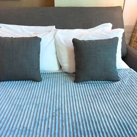 No Resort Fee Strip View Balcony+ Valet Parking